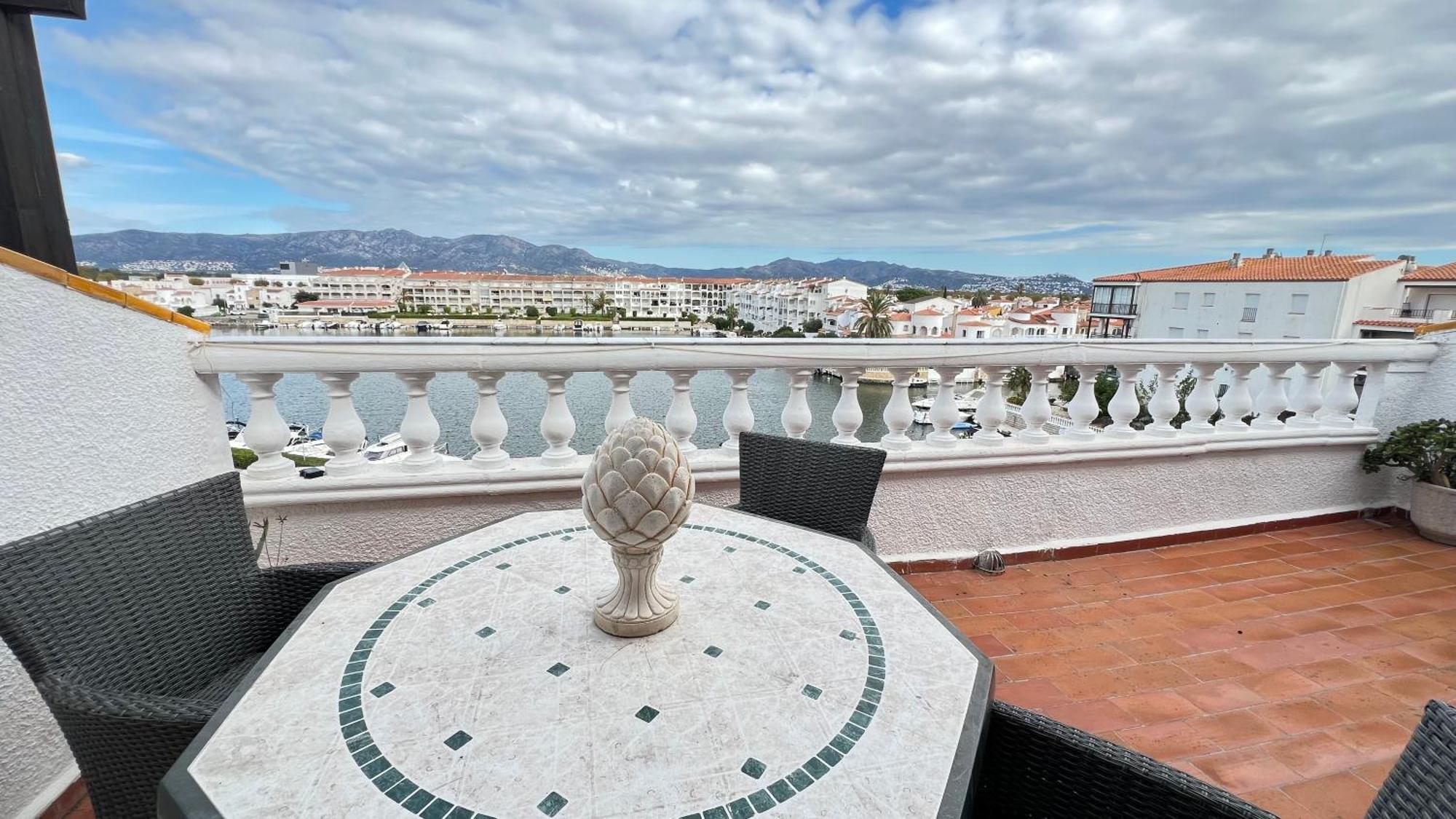Apartamento Gran Lago Con Vistas Al Canal Емпуріабрава Екстер'єр фото